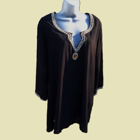 Beaded Black tunic by Metro 22 Like New 1X - Picture 1 of 3
